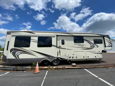 2019 Jayco North Point photo 10