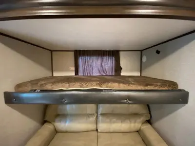 2019 Jayco North Point photo 14