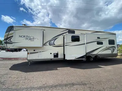 2019 Jayco North Point photo 6