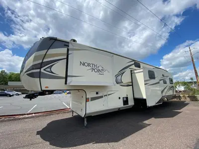 2019 Jayco North Point photo 5