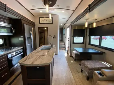 2019 Jayco North Point photo 31
