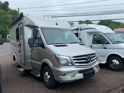 Used 2019 Pleasure-Way Plateau XLMB Std. Model