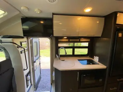2019 Thor Motor Coach Gemini photo 20