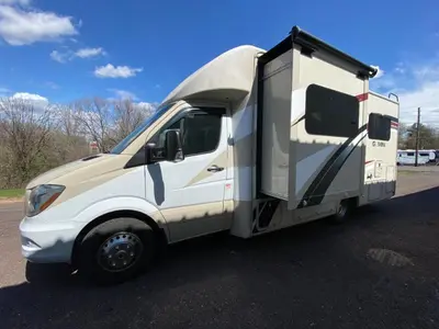 2019 Thor Motor Coach Gemini photo 6