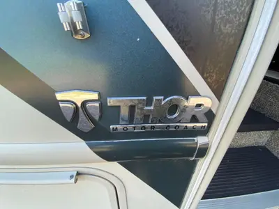 2019 Thor Motor Coach Gemini photo 12