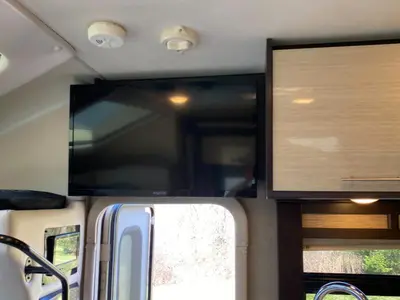 2019 Thor Motor Coach Gemini photo 21