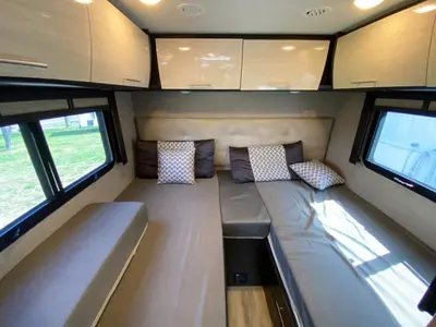 2019 Thor Motor Coach Gemini photo 29