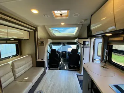 2019 Thor Motor Coach Gemini photo 43