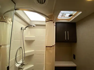 2019 Thor Motor Coach Gemini photo 35