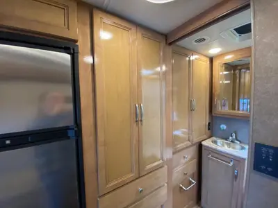 2019 Thor Motor Coach Synergy Sprinter photo 32