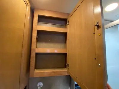 2019 Thor Motor Coach Synergy Sprinter photo 38
