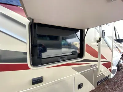 2019 Thor Motor Coach Synergy Sprinter photo 14
