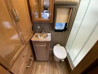 2019 Thor Motor Coach Synergy Sprinter photo 35