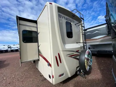 2019 Thor Motor Coach Synergy Sprinter photo 9