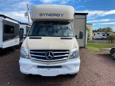 2019 Thor Motor Coach Synergy Sprinter photo 3