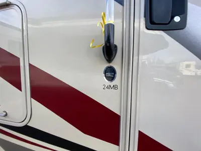 2019 Thor Motor Coach Synergy Sprinter photo 13