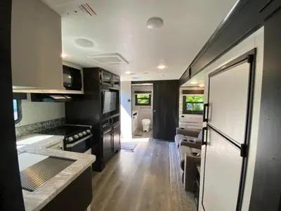 2020 Jayco Jay Feather photo 32