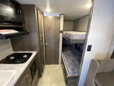 2020 Jayco Jay Flight SLX 7 photo 22
