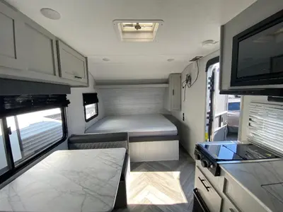 2021 Forest River RV Wildwood FSX photo 30