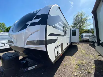 Used 2021 Heartland Mallard 301