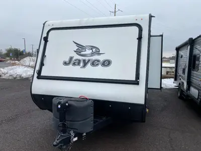 Used 2021 Jayco Jay Feather X23B