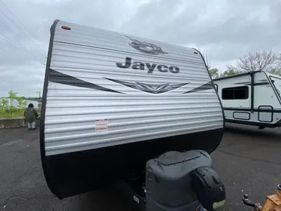 2021 Jayco Jay Flight SLX 8 photo 2