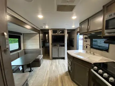 2021 Jayco Jay Flight SLX 8 photo 32