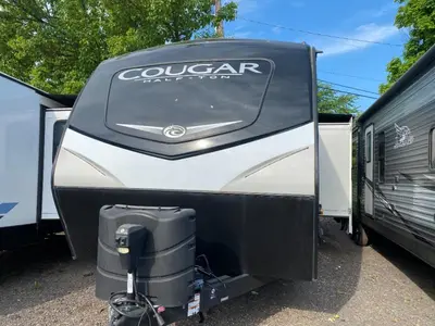 Used 2021 Keystone RV Cougar Half-Ton 25RDS