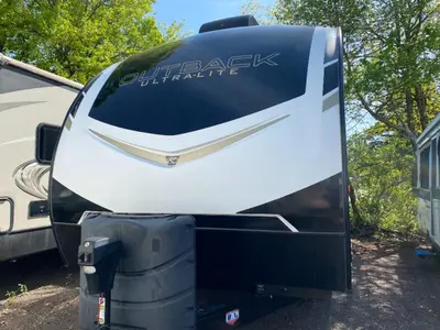 2021 Keystone RV Outback Ultra Lite photo 3