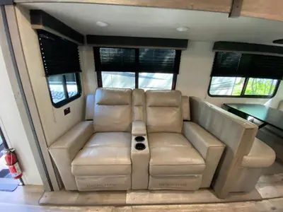 2021 Keystone RV Outback Ultra Lite photo 28
