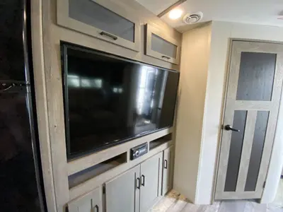 2021 Keystone RV Outback Ultra Lite photo 24