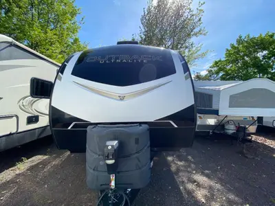 2021 Keystone RV Outback Ultra Lite photo 2