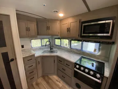 2021 Keystone RV Outback Ultra Lite photo 14