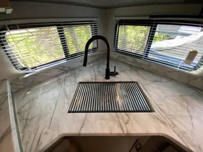 2021 Keystone RV Outback Ultra Lite photo 16