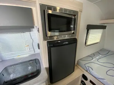 2021 Winnebago Industries Towables Hike photo 26