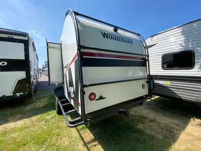 2021 Winnebago Industries Towables Hike photo 9