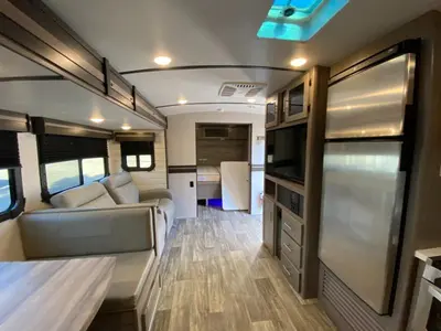 2022 CrossRoads RV Sunset Trail photo 36
