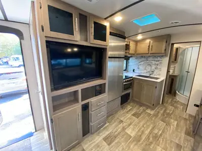 2022 CrossRoads RV Sunset Trail photo 13