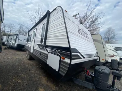 2022 Dutchmen RV Coleman Lantern Series photo 5