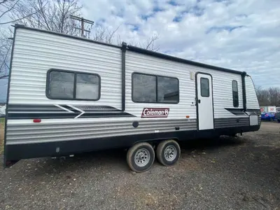 2022 Dutchmen RV Coleman Lantern Series photo 7