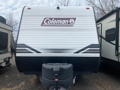 2022 Dutchmen RV Coleman Lantern Series photo 3