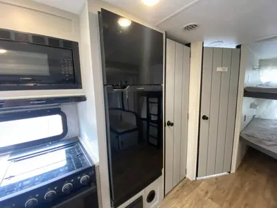2022 Forest River RV Vibe photo 23
