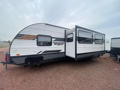 2022 Forest River RV Wildwood X-Lite photo 5