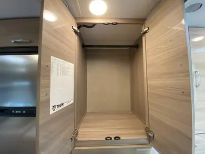 2022 Thor Motor Coach Delano Sprinter photo 31