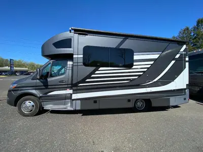 2022 Thor Motor Coach Delano Sprinter photo 7