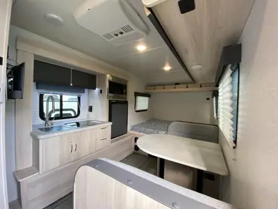 2022 Winnebago Industries Towables Hike photo 12