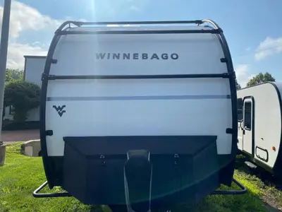 2022 Winnebago Industries Towables Hike photo 3