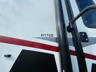 2022 Winnebago Industries Towables Hike photo 11