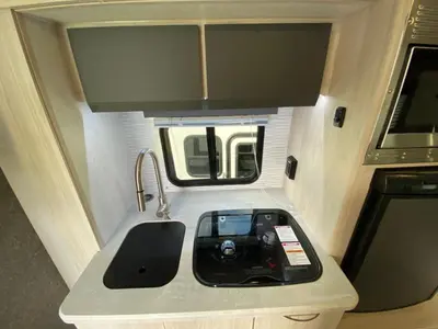 2022 Winnebago Industries Towables Hike photo 18