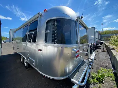 2023 Airstream Flying Cloud photo 7